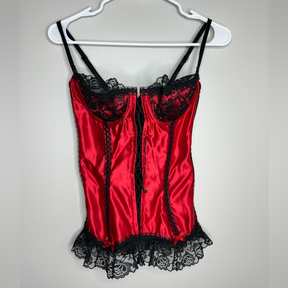 Lover’s Lane corset - 36B cups, lightly boned for shape, lace, silk, adjustable.